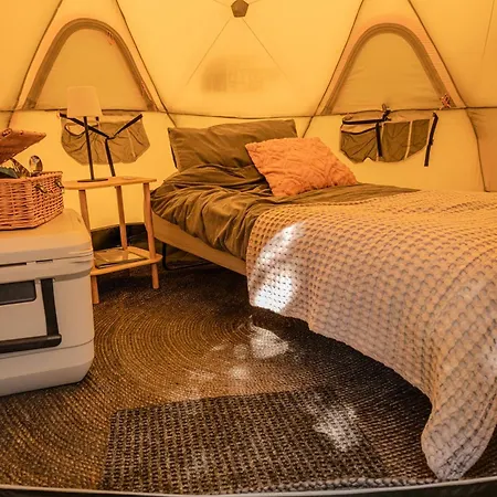 Tente de luxe Bridge Glamping - Solar Tent Aldwark (North Yorkshire)